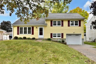 453 Collegeview St, Winona, MN 55987