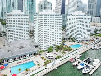 825 Brickell Bay Dr Unit 847, Miami, FL 33131