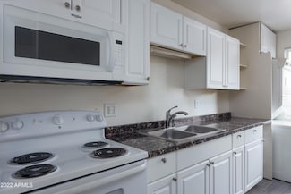 9450 N 17th Ave Unit 9, Phoenix, AZ 85021