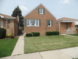 2346 Burr Oak Ave, Riverside, IL 60546