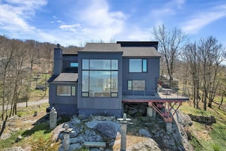 94 Mine Hill Rd, Cornwall, NY 12518