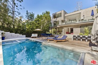16432 Akron St, Pacific Palisades, CA 90272