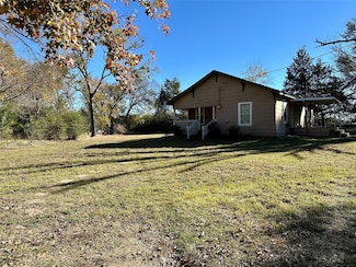 1055 Vz County Road 2106, Canton, TX 75103