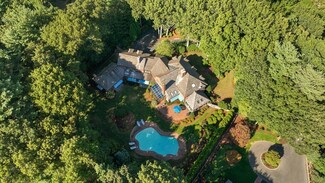 11 Fulling Mill Ln, Hingham, MA 02043