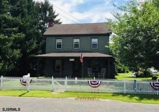 832 E Moss Mill Rd, Galloway, NJ 08205
