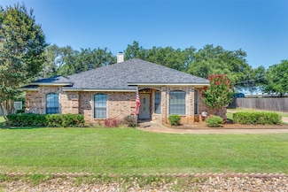 4018 View Point Dr, Granbury, TX 76048