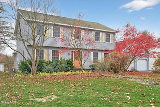 3067 New Williamsburg Dr, Schenectady, NY 12303
