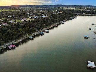 705 Nomad Dr, Spicewood, TX 78669