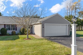 26 Linda St, Fitchburg, MA 01420