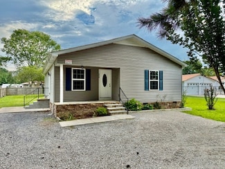 208 Broadrick St, Tullahoma, TN 37388