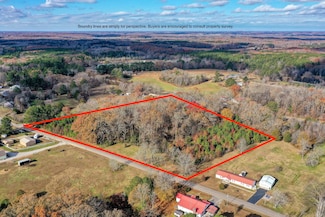 0 Grooms Rd, Bruceton, TN 38317