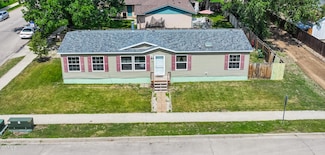 1818 Bison Dr, Williston, ND 58801