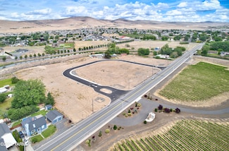 100 Vineyard View Ln Unit Lot 1, Yakima, WA 98901