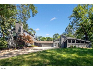 2919 SW 30th St, Des Moines, IA 50321