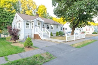 72 Alvin Ave, Quincy, MA 02171