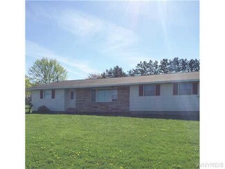10868 Mileblock Rd, North Collins, NY 14111