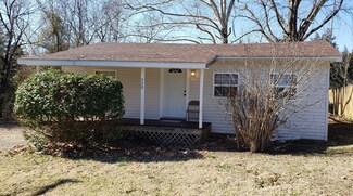 339 Fairwood Rd, Lampe, MO 65681