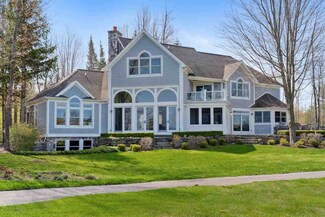 6144 Coastal Cliff Ct, Petoskey, MI 49770