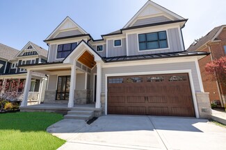 591 S Saylor Ave, Elmhurst, IL 60126