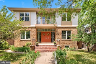 1504 Irving St NE, Washington, DC 20017