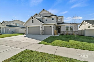 1075 E Whitetail St, Kuna, ID 83634