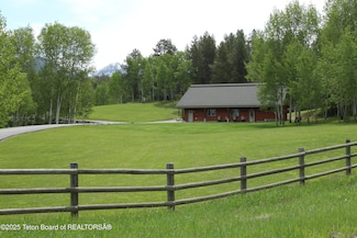 278 Dell Creek Rd, Alpine, WY 83128