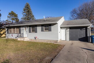 1402 N Cleveland Ave, Fergus Falls, MN 56537