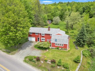 904 Moscow Rd, Stowe, VT 05672