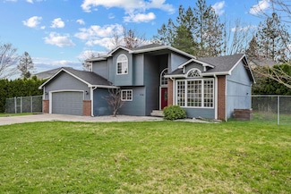 326 E Piper Glen Ct, Colbert, WA 99005