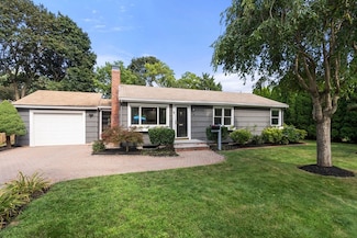 19 Wellesley Rd, Natick, MA 01760