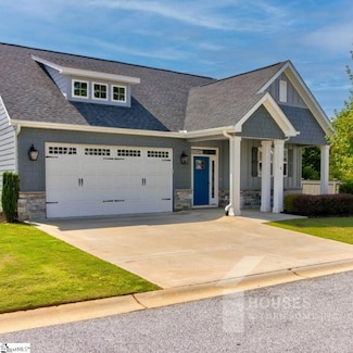 8 Jackson Parc Ct, Greenville, SC 29607