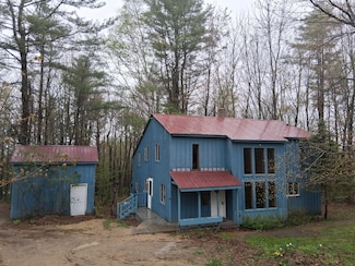 287 Yagger Rd, Norway, ME 04268
