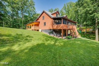 165 Hawks Nest Ln, Elizabethton, TN 37643