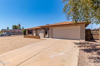 662 W Laguna Azul Ave, Mesa, AZ 85210