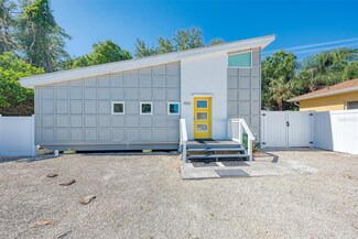 1820 Rita St, Sarasota, FL 34231