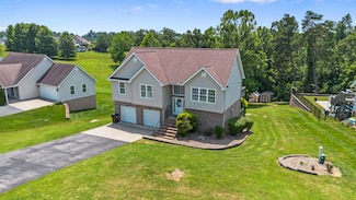4920 Taylor Ln, Catlettsburg, KY 41129