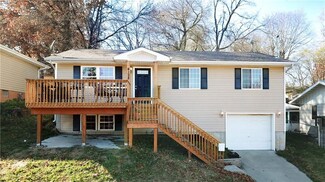 4128 8th St, Des Moines, IA 50313
