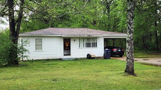805 W Arkansas Ave, Star City, AR 71667