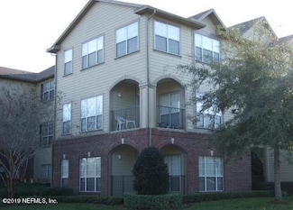 7800 Point Meadows Dr Unit 713, Jacksonville, FL 32256