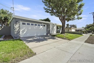 3425 Angwin Dr, San Diego, CA 92123