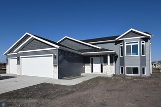 108 16th St SE, Barnesville, MN 56514