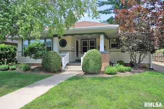 611 W Stratford Dr, Peoria, IL 61614