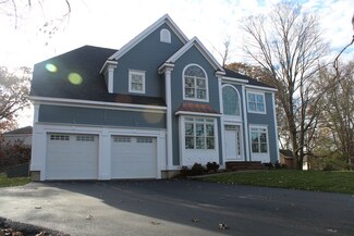 12 Reservoir Ave, Needham Heights, MA 02494