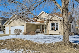 1034 Pond Curve, Waconia, MN 55387