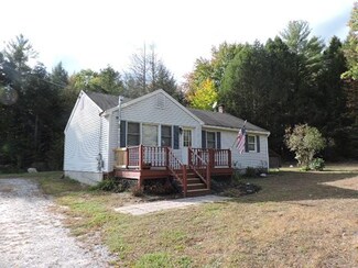 37 Arthur Rd, Weare, NH 03281