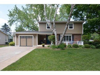 5306 Knightsbridge Rd, Madison, WI 53714