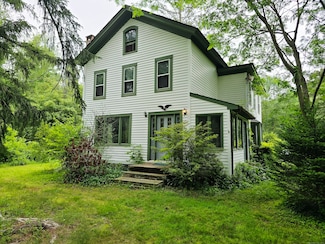 16 and 23 Farrell Rd, Newtown, CT 06470