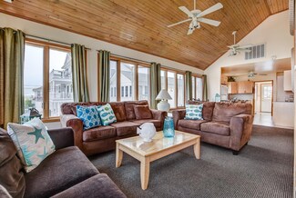 25 L St, Seaside Park, NJ 08752