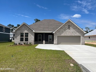 12204 Walker Rd, Ocean Springs, MS 39564