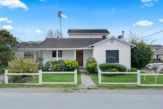 102 Dick Phelps Rd, Watsonville, CA 95076